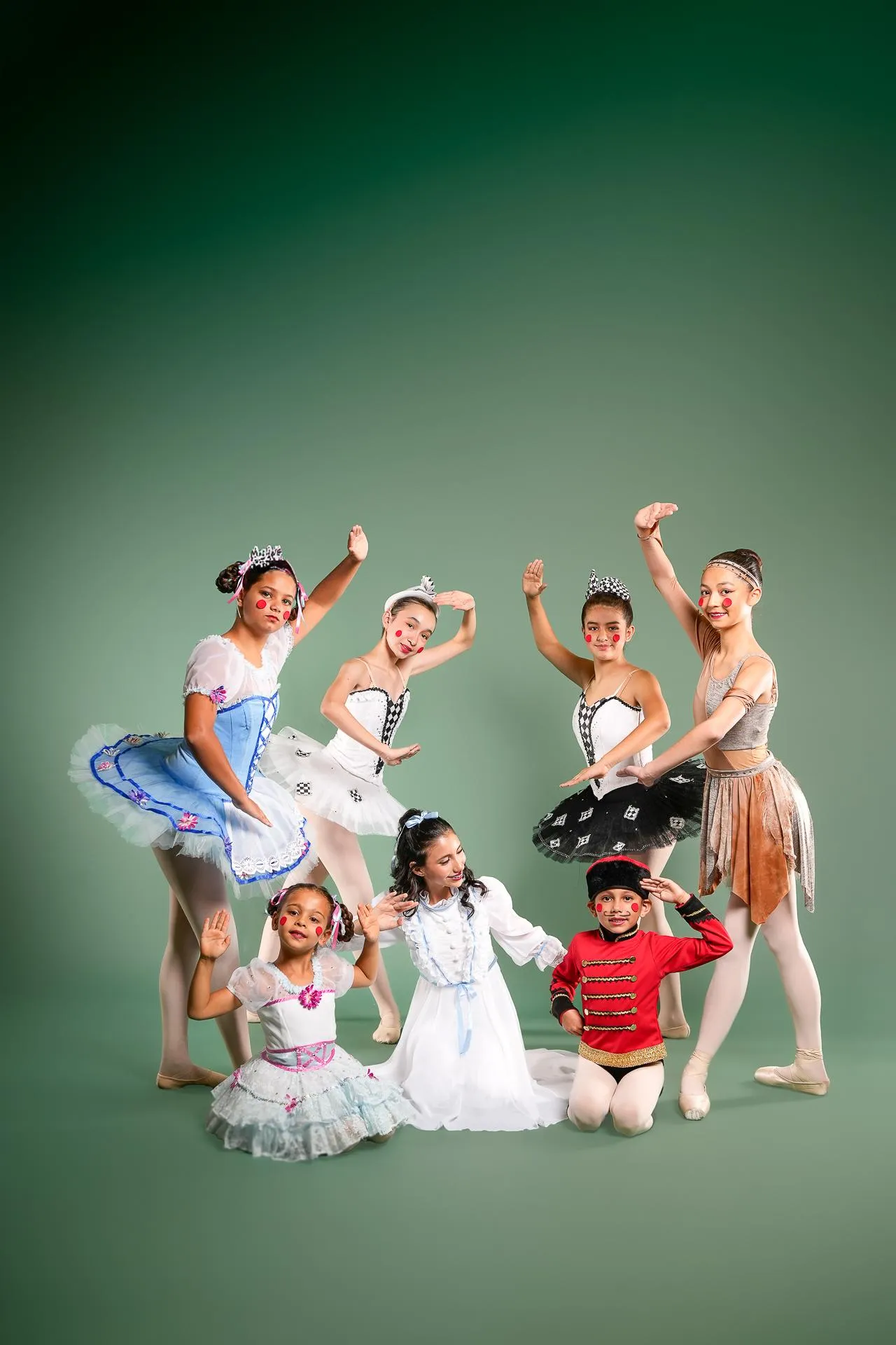 ballet-group-green-background